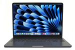 Apple MacBook 13.6 Inch M4 Chip 16GB RAM 256GB SSD – Midnight - Image 2